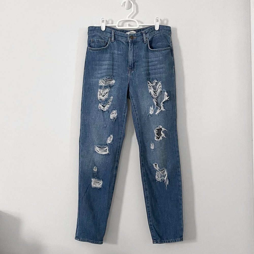 Distressed Boyfriend Jeans
